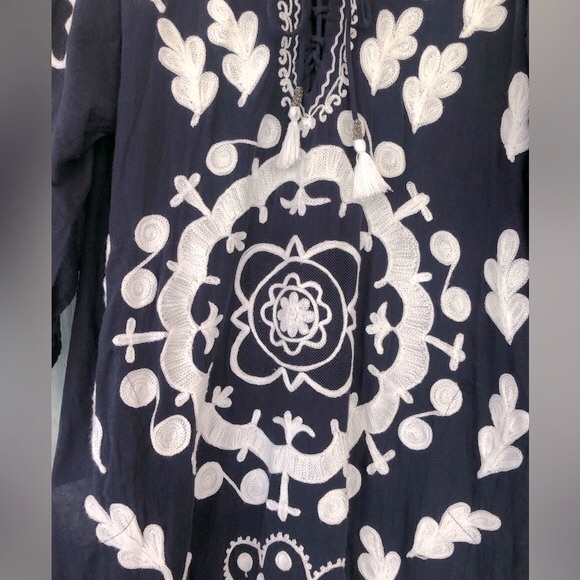 Very boho Ruby YaYa navy & white beach dress/cover up with braided embroidery - Picture 5 of 16